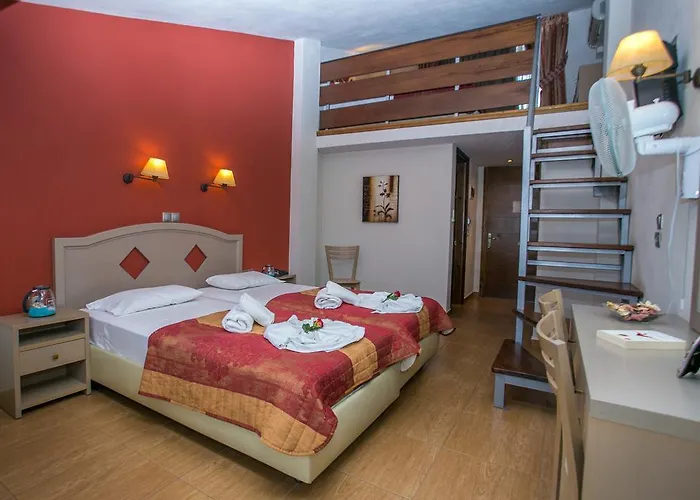 Thalassies Nouveau يميناريا